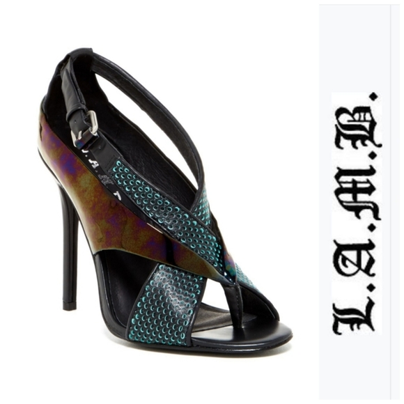 Gorgeous Iridescent L.A.M.B. Heels - Picture 1 of 7